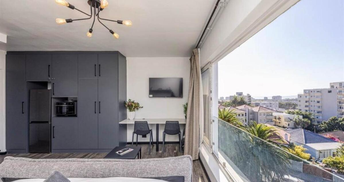 Apartment Greenpoint Haven Cape Town